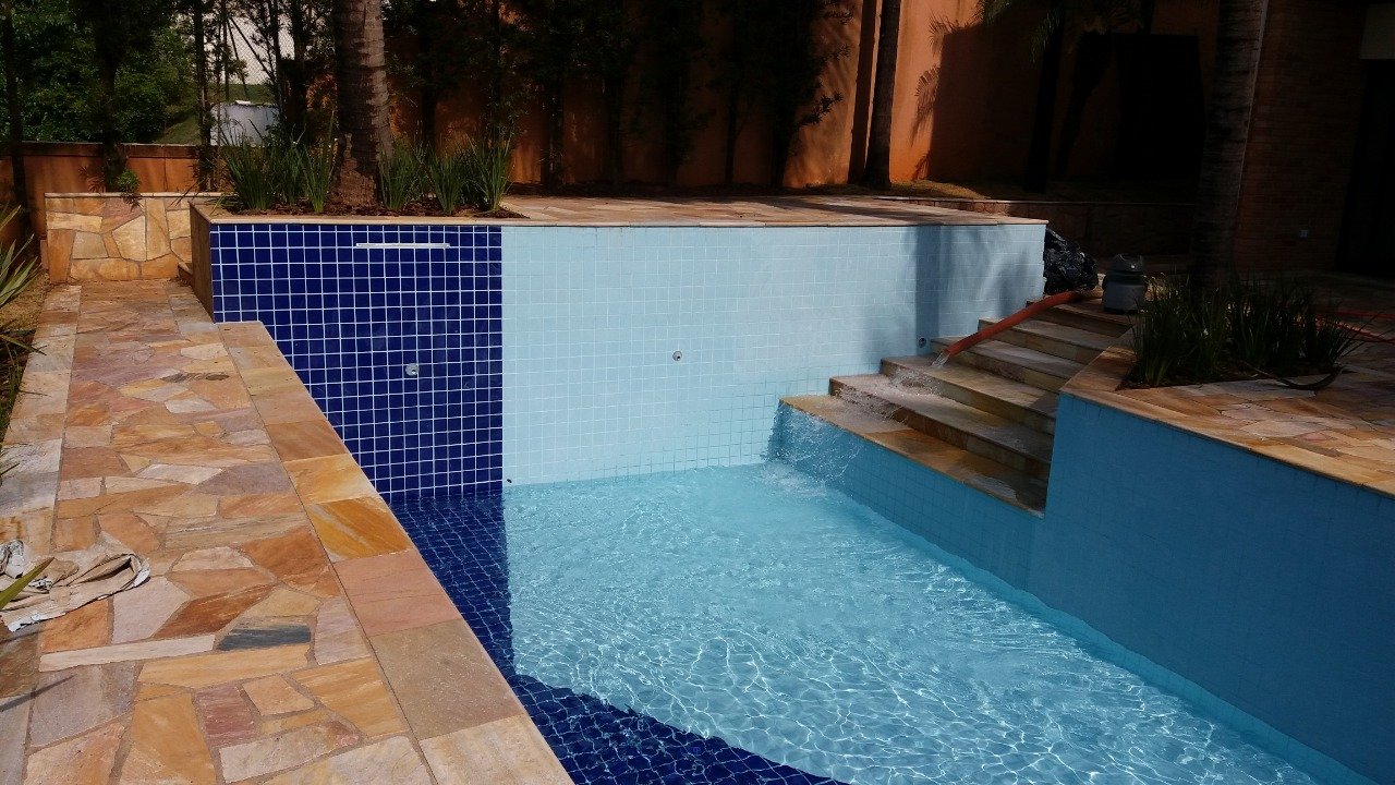 Piscina residencial finalizada pela JMD Engenharia